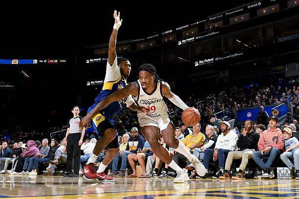 开云-难得打出一场高分的表现，快船二队锋线新秀能否保持这样的效率？