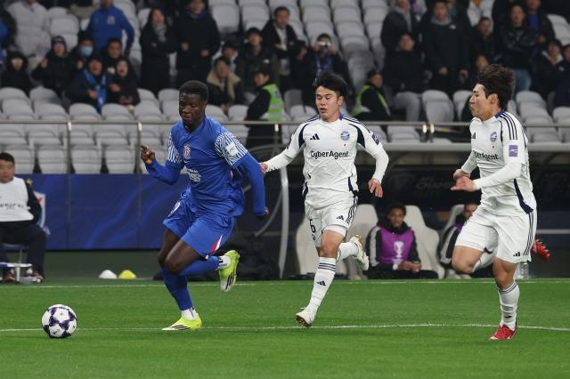 开云体育官网-【亚冠】申花0比2町田泽维亚 提前一轮出局